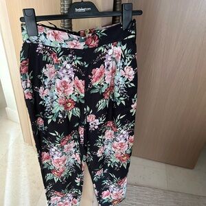 Sundance Floral Pants - Black